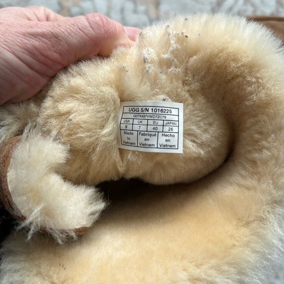 UGG Bailey Bow Boots Brown Women’s Size 9 Faux Fur Lined Chestnut Double Bow - Picture 9 of 16